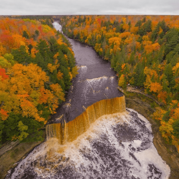 tahquamenon-falls_paradise-michigan2